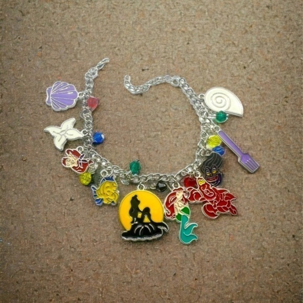 Under the‎ sea charm bracelet​ 🦕